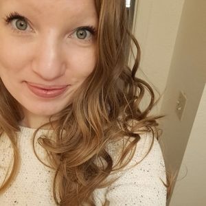 Meet your Posher, Megan